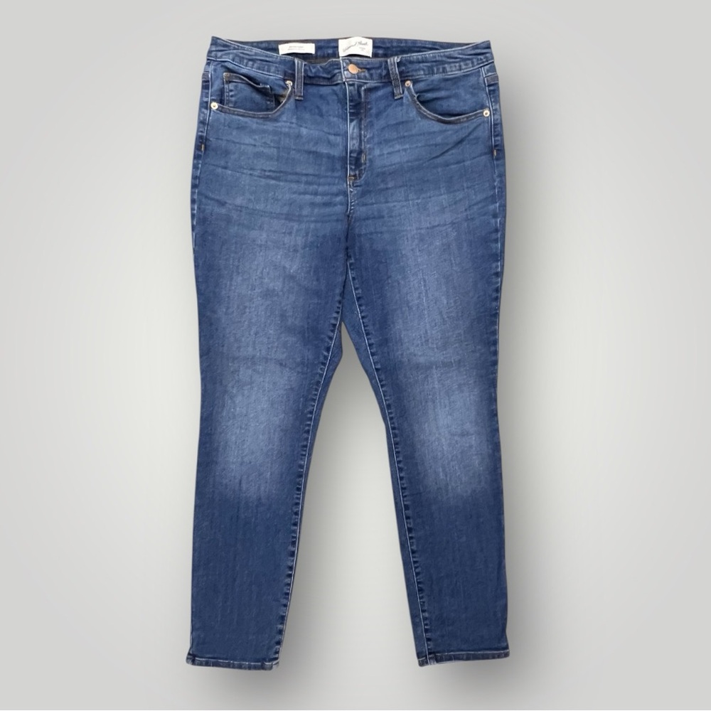 Universal Thread High Rise Skinny Jeans Women 16/33R Light Wash